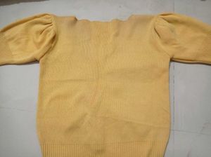 sweatheart neck Puff Sleeve Knit Top
