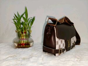beautiful and stylish Crossbody bags