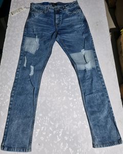 Trendy Woman Forever 21 Jeans