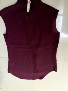 Elegant Sleeveless Mock Neck Top