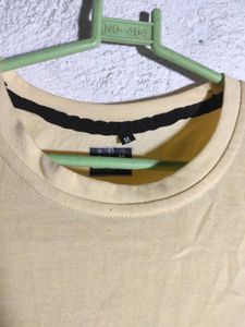 M size t shirt