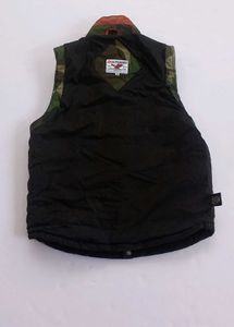 Stylish Men's Sleeveless Jacket