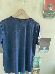 Superdry Tee. (T548)