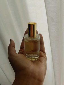 Muse Berried in Marshmallows EDP, 5ml decant.