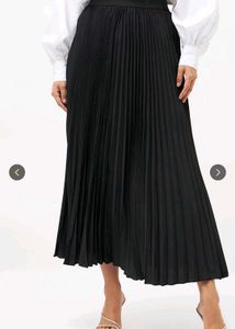 Sassafras Large Black Plain Maxi Skirt