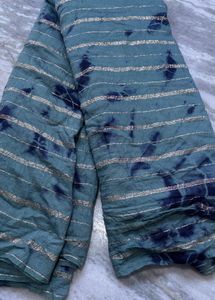 Beautiful saree with Tie-Dye Pattern(no blouse)