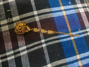 Elegant Maangtika with Crystals