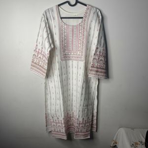 Elegant White Kurta with Pink &amp; Brown Print