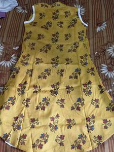 Stylish Yellow Floral Kurta Set