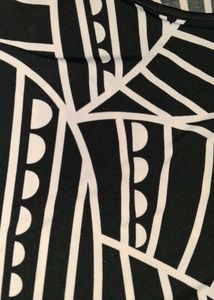 Abstract Print Black &amp; White Top