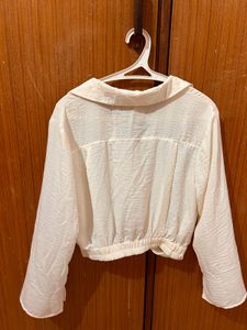 Nuon Chic Cream Ruched Crop Shirt