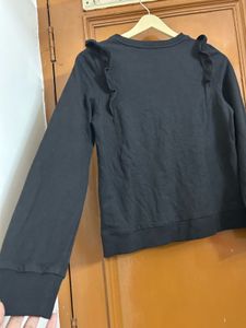 Floral Embroidered Sweatshirt