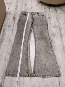 Ma6100 Craz bootcut jeans waist 32 inches