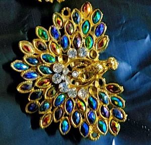 Vintage Rhinestone Hair Brooch Set