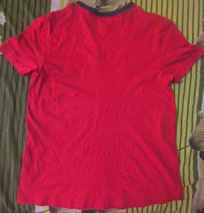 Tommy Hilfiger Red T-Shirt