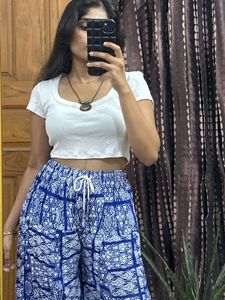 Stylish Blue &amp; White Printed Palazzo Pants