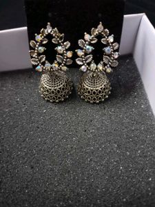 Fashionable Jhumka Earrings