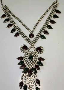 Neck set with eyer rings tone chain metal