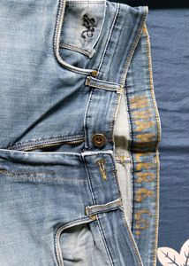 Perfect Fitting Branded Jeans