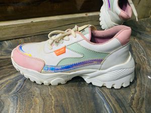 casual shoes