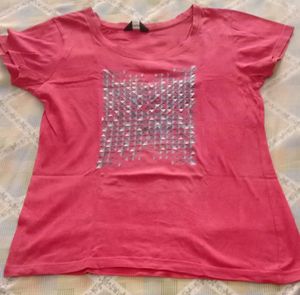 red colour t shirt for girls or boys
