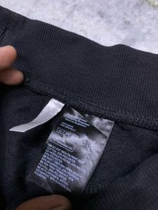 H&amp;M Comfortable Black Jogger Pants