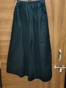 Black Wide-Leg Pants