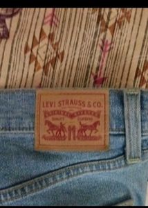 levi's Unisex like new Light Wash Denim Jeans