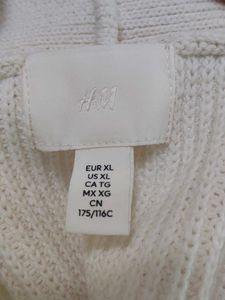Chic Off-White Button-Up Vest