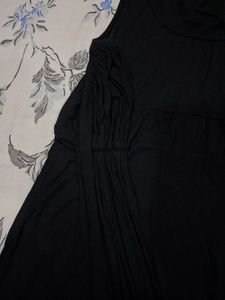 Black Sleeveless Dress