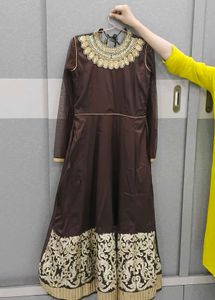 Elegant Maroon Kurta Set with Gold Embroidery