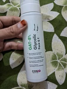 COSIQ Glycolic Face &amp; Even Skin Tone