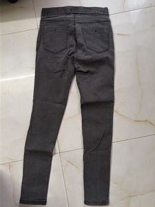 Dressberry Grey Jeggings