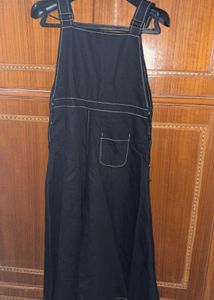 Chic Black Denim Pinafore Dress