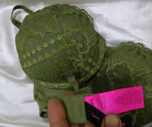 Lace Padded Bra