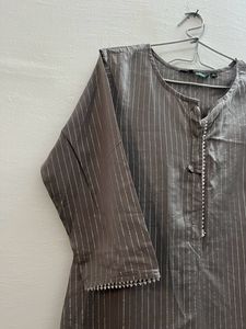Grey Silver Stripped Kurti