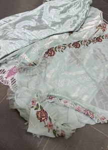 Pakistani suit