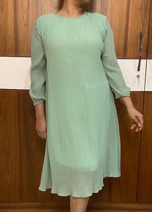 Pleated Midi Dress|Price ⬇️ by 190‼️