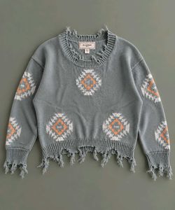 GREY DISTRESSED KNIT SWEATER