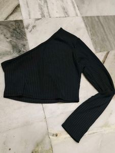 Black One-Shoulder Ribbed Crop Top