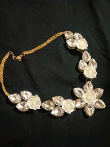 Elegant Floral Statement Necklace