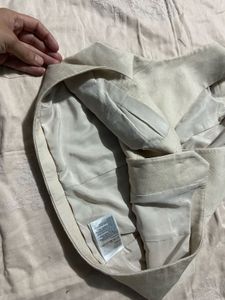 H&amp;M Elegant Neutral Vest