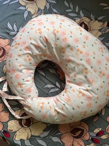 Cute Nursing Pillow