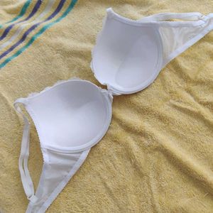 White Lace Push Up Trim Bra