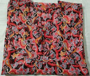 Vibrant Paisley Print Nighty