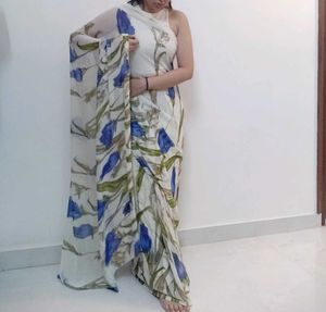 Floral Print Saree💐