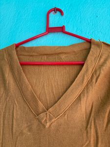 Mustard yellow V-Neck Long Sleeve Sweater