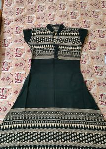 Black Cotton Top