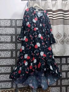 Up-down Style abaya with gorgeous floral print!!