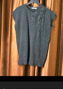 Combo Of 2 Knitted Tops Size 42 inches, Stretchabl